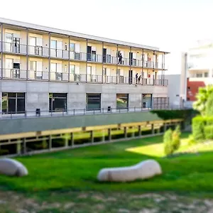 Turistics Residencia Nova Ostello